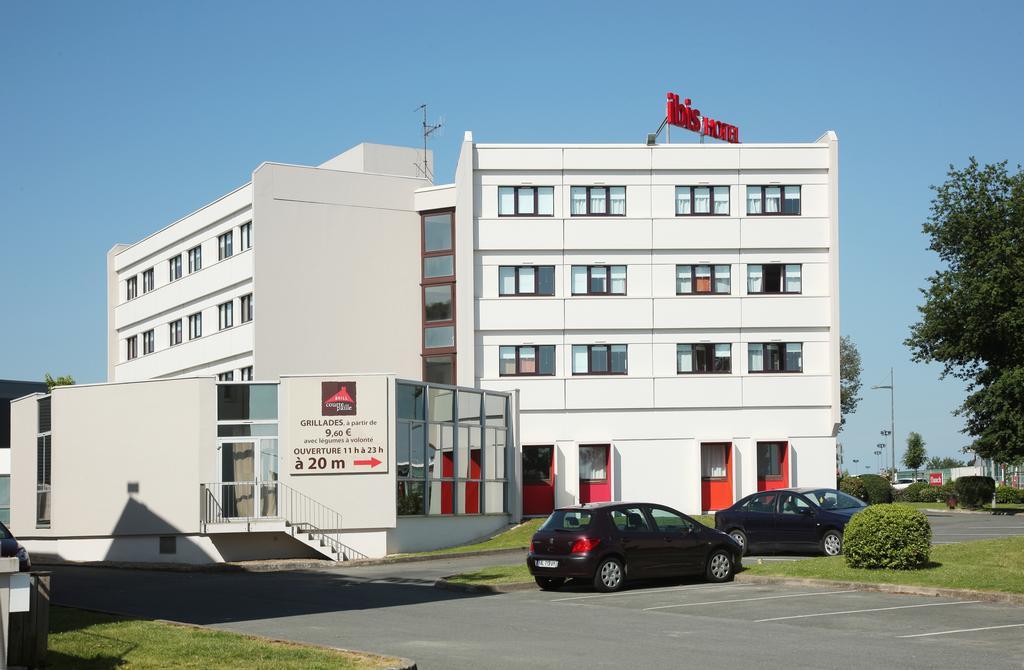 Готель Ibis Poitiers Sud Екстер'єр фото